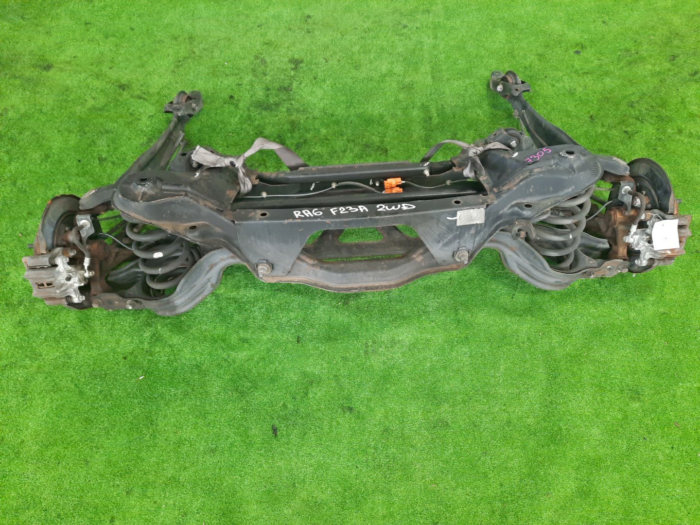 Балка задняя HONDA ODYSSEY RA6 F23A 7305 1 ракурс Балка задняя HONDA ODYSSEY RA6 F23A 7305 1 ракурс