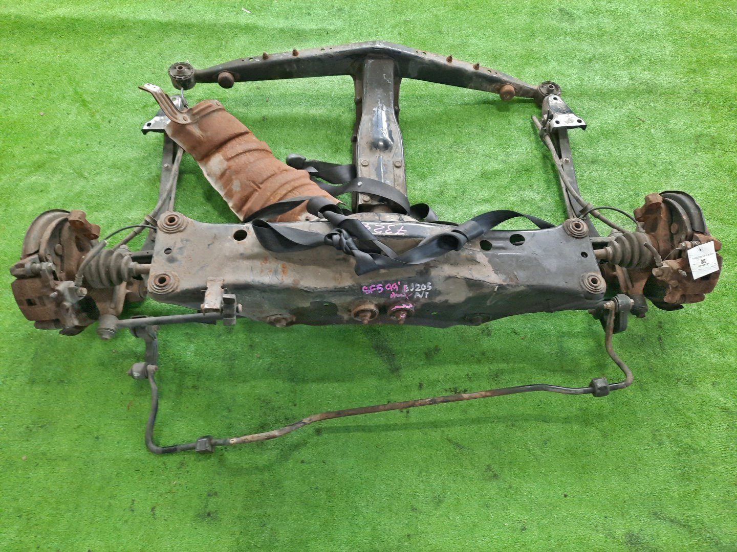 Балка задняя SUBARU FORESTER SF5 EJ205 7324 2 ракурс