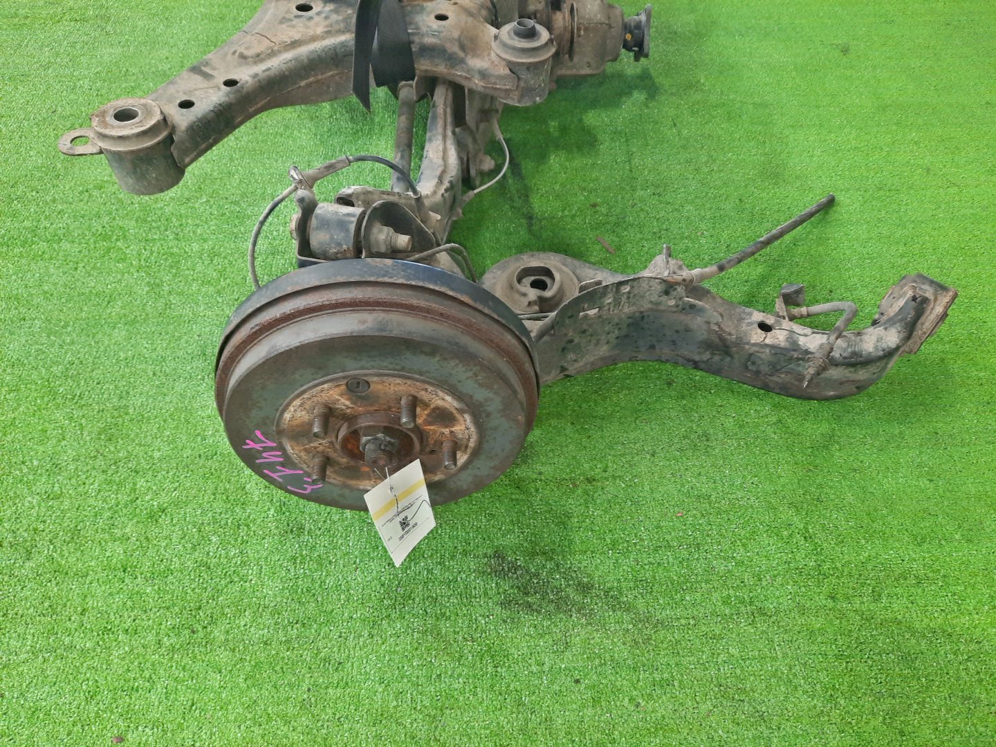 Балка задняя NISSAN LAFESTA NB30 MR20DE 7413 4 ракурс