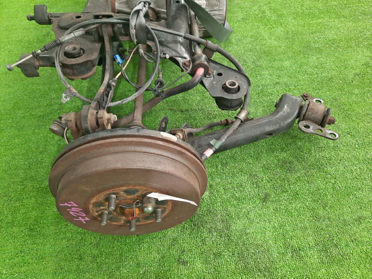 Балка задняя TOYOTA PREMIO ZRT265 2ZR-FE 7427 4 ракурс