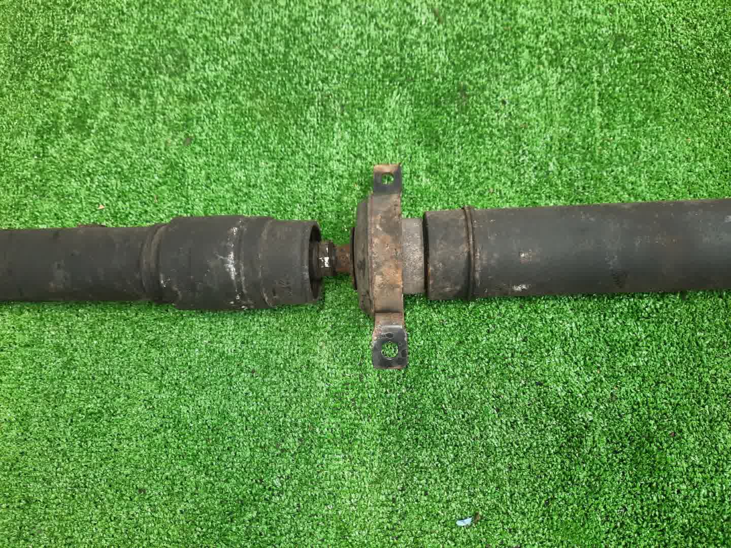 Кардан задний HONDA CIVIC FERIO ES2 D15B 10105 3 ракурс Кардан задний HONDA CIVIC FERIO ES2 D15B 10105 3 ракурс