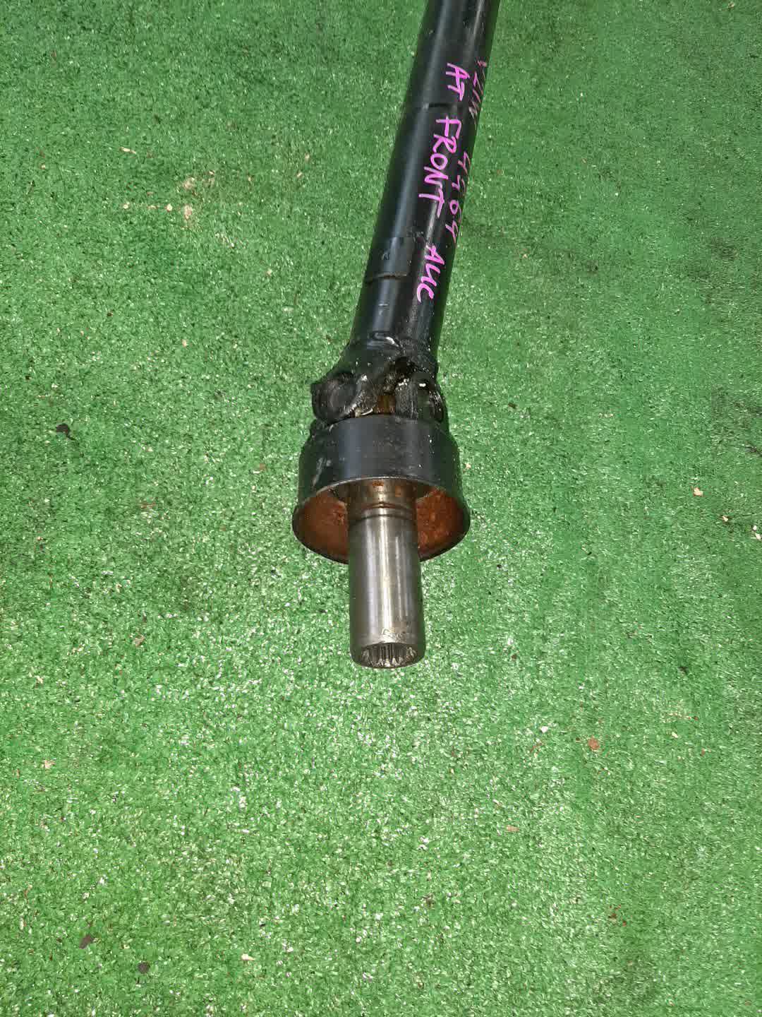 Кардан передний MITSUBISHI PAJERO V21W 4G64 10283 2 ракурс
