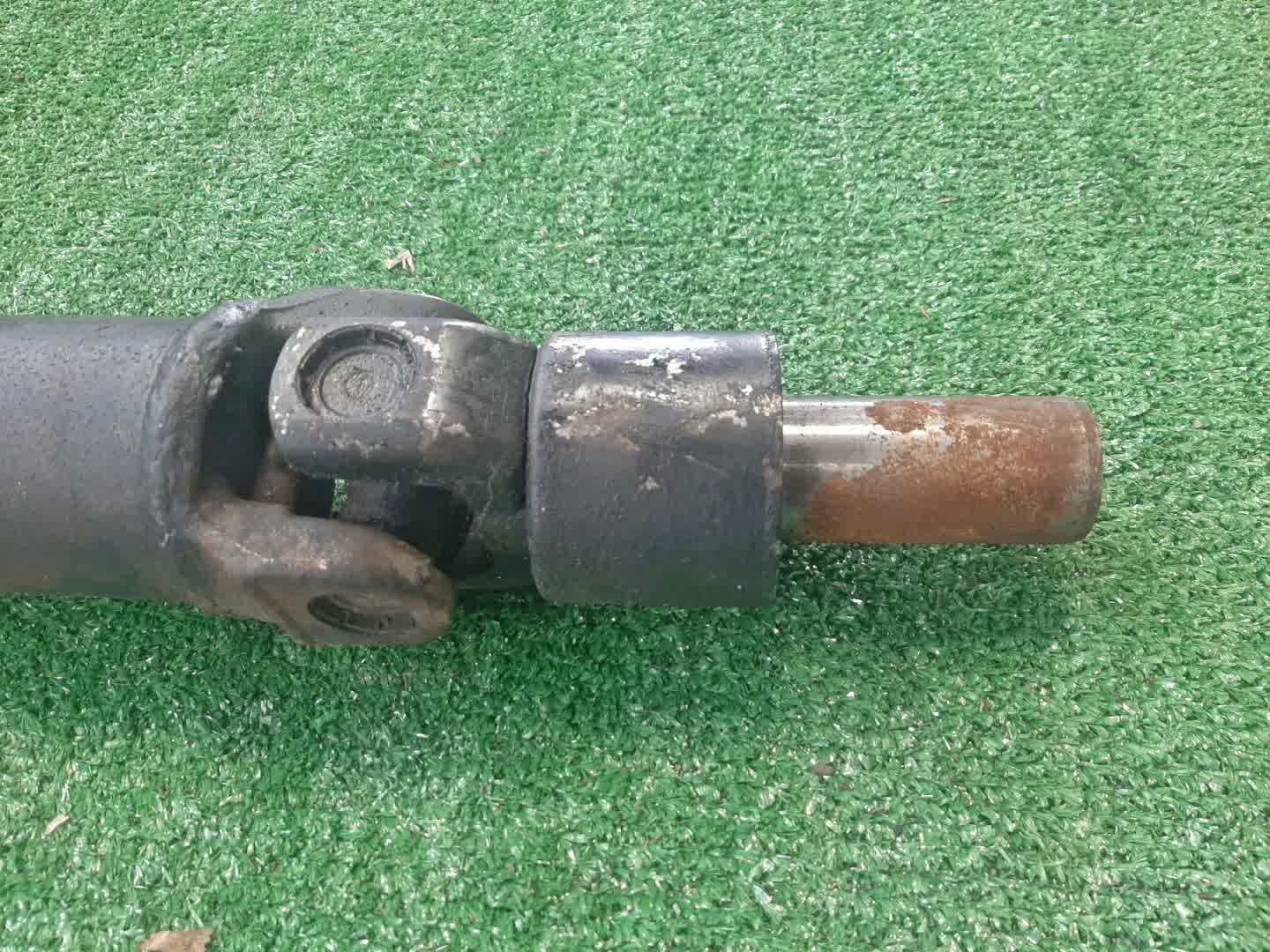 Кардан задний MITSUBISHI DIAMANTE F41A 6G73 10355 5 ракурс
