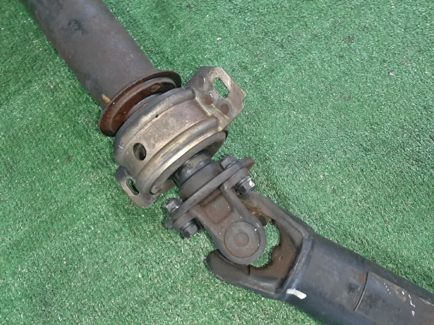 Кардан задний TOYOTA GRANVIA VCH10W 5VZ-FE 10421 2 ракурс