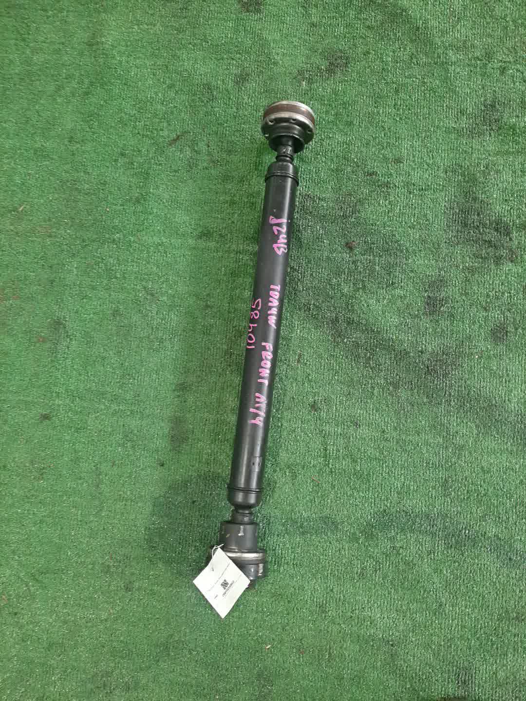 Кардан передний SUZUKI ESCUDO TDA4W J24B 10485 1 ракурс Кардан передний SUZUKI ESCUDO TDA4W J24B 10485 1 ракурс