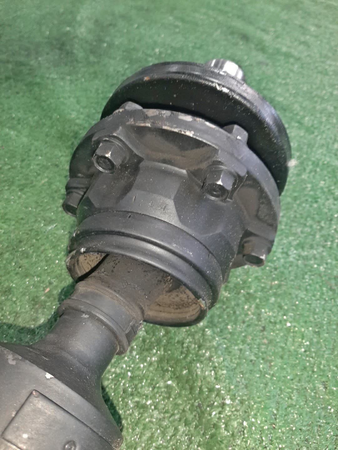 Кардан задний MITSUBISHI PAJERO V65W 6G74 6176 2 ракурс