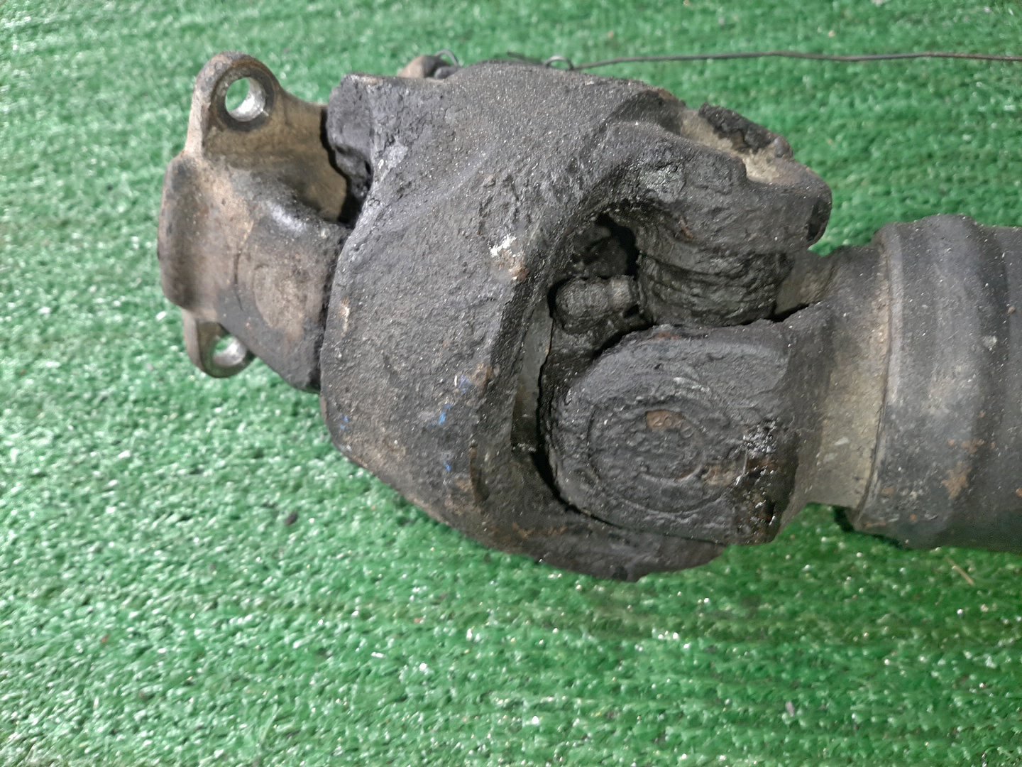 Кардан передний TOYOTA HILUX SURF KZN130 1KZ-TE 10632 3 ракурс