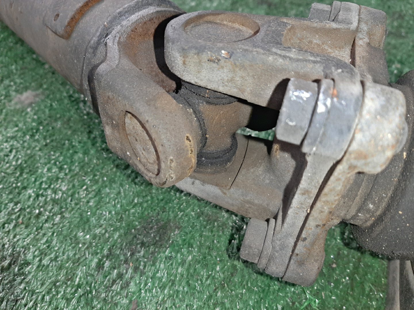 Кардан задний TOYOTA RUSH J210E 3SZ-VE 10634 4 ракурс Кардан задний TOYOTA RUSH J210E 3SZ-VE 10634 4 ракурс