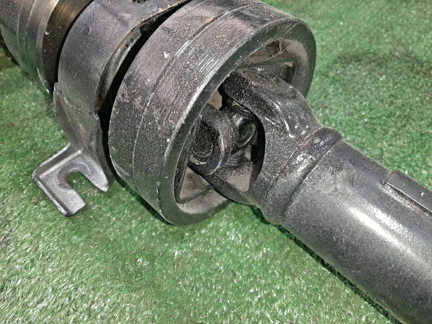 Кардан задний SUZUKI HUSTLER MR41S R06A 10646 3 ракурс