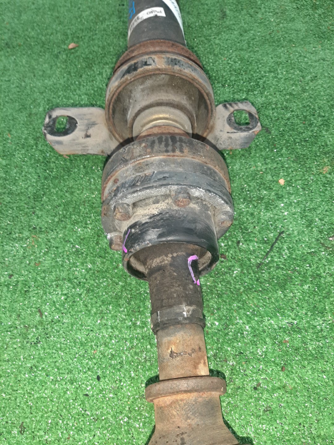 Кардан задний TOYOTA PREMIO ZZT245 1ZZ-FE 11107 4 ракурс