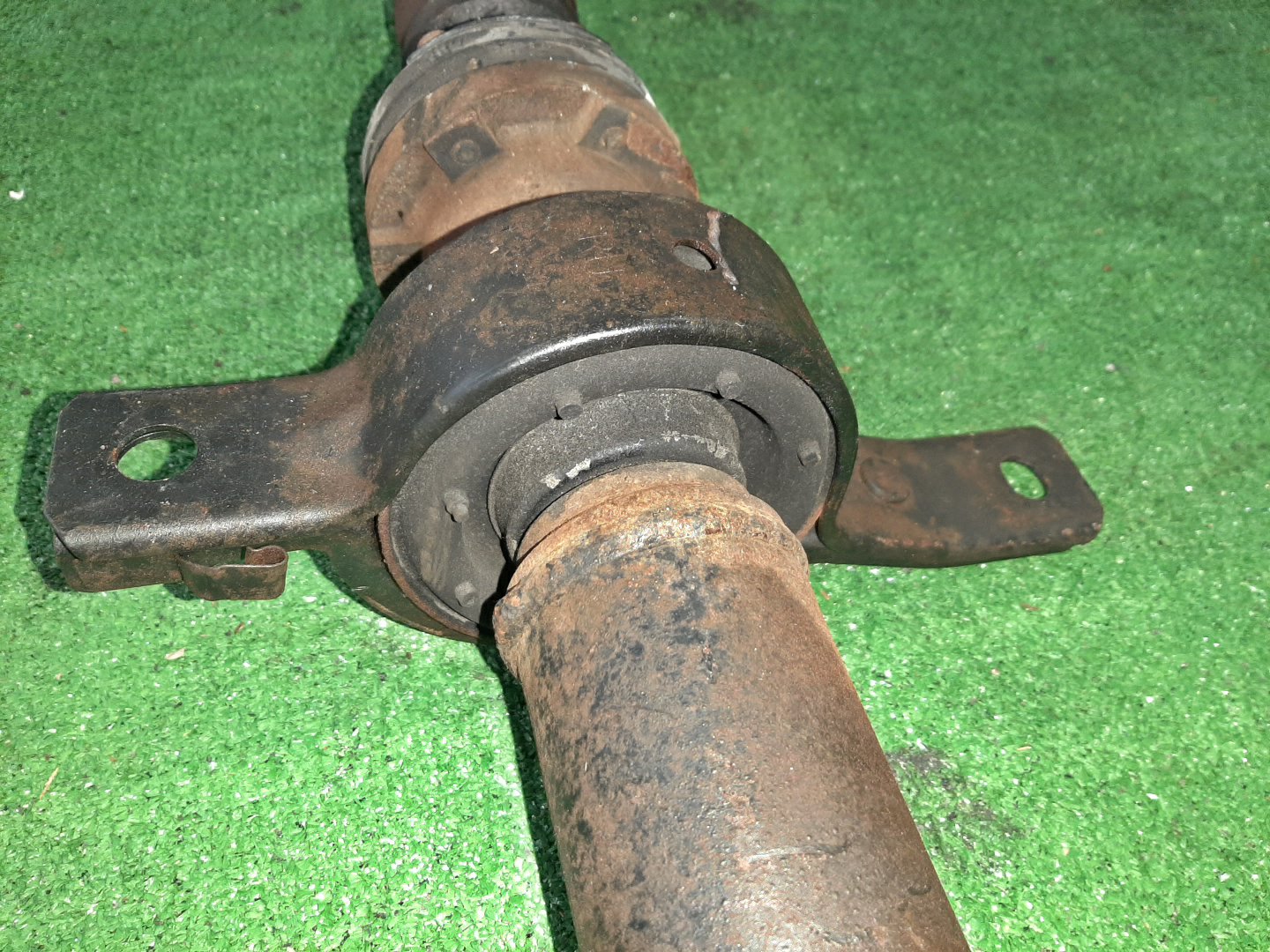 Кардан задний NISSAN SUNNY FNB14 GA15DE 11197 4 ракурс Кардан задний NISSAN SUNNY FNB14 GA15DE 11197 4 ракурс