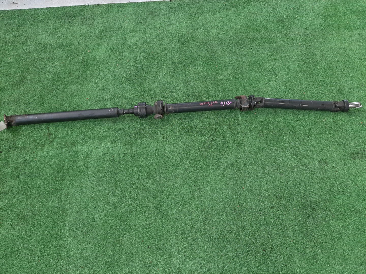 Кардан задний TOYOTA ISIS ZGM15W 2ZR-FAE 1613 1 ракурс
