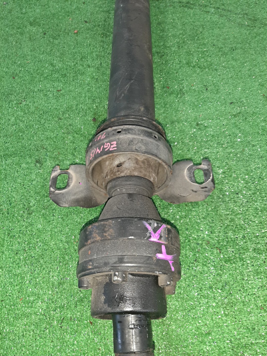 Кардан задний TOYOTA ISIS ZGM15W 2ZR-FAE 1620 4 ракурс