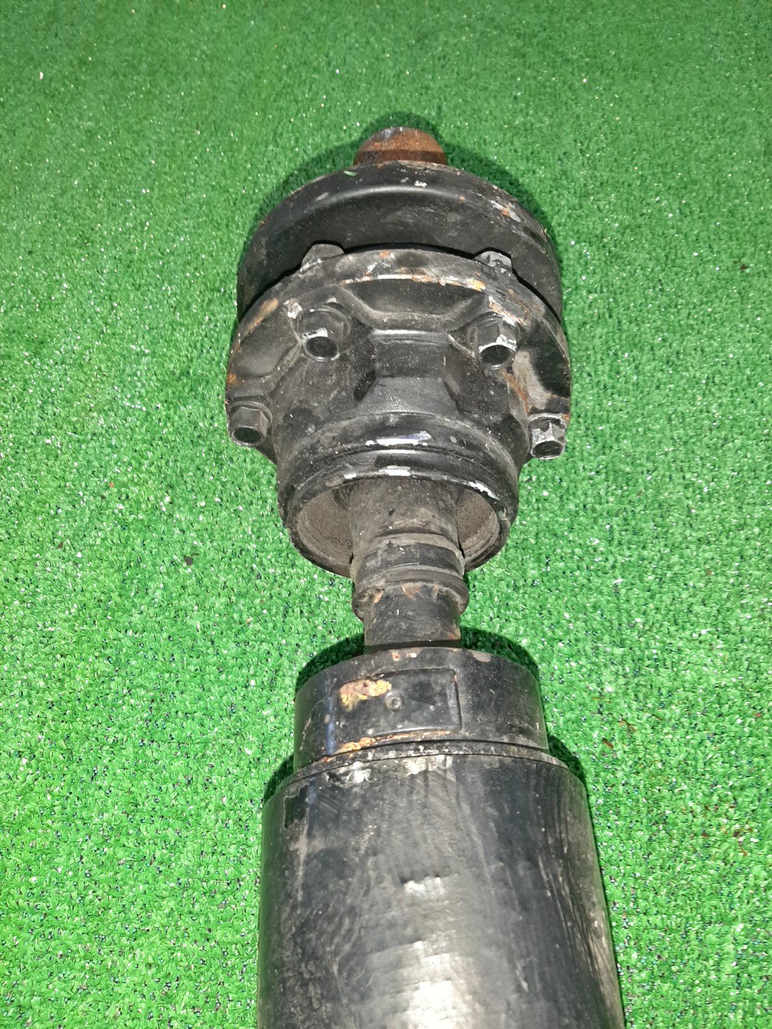 Кардан задний MITSUBISHI PAJERO V83W 6G72 1644 2 ракурс