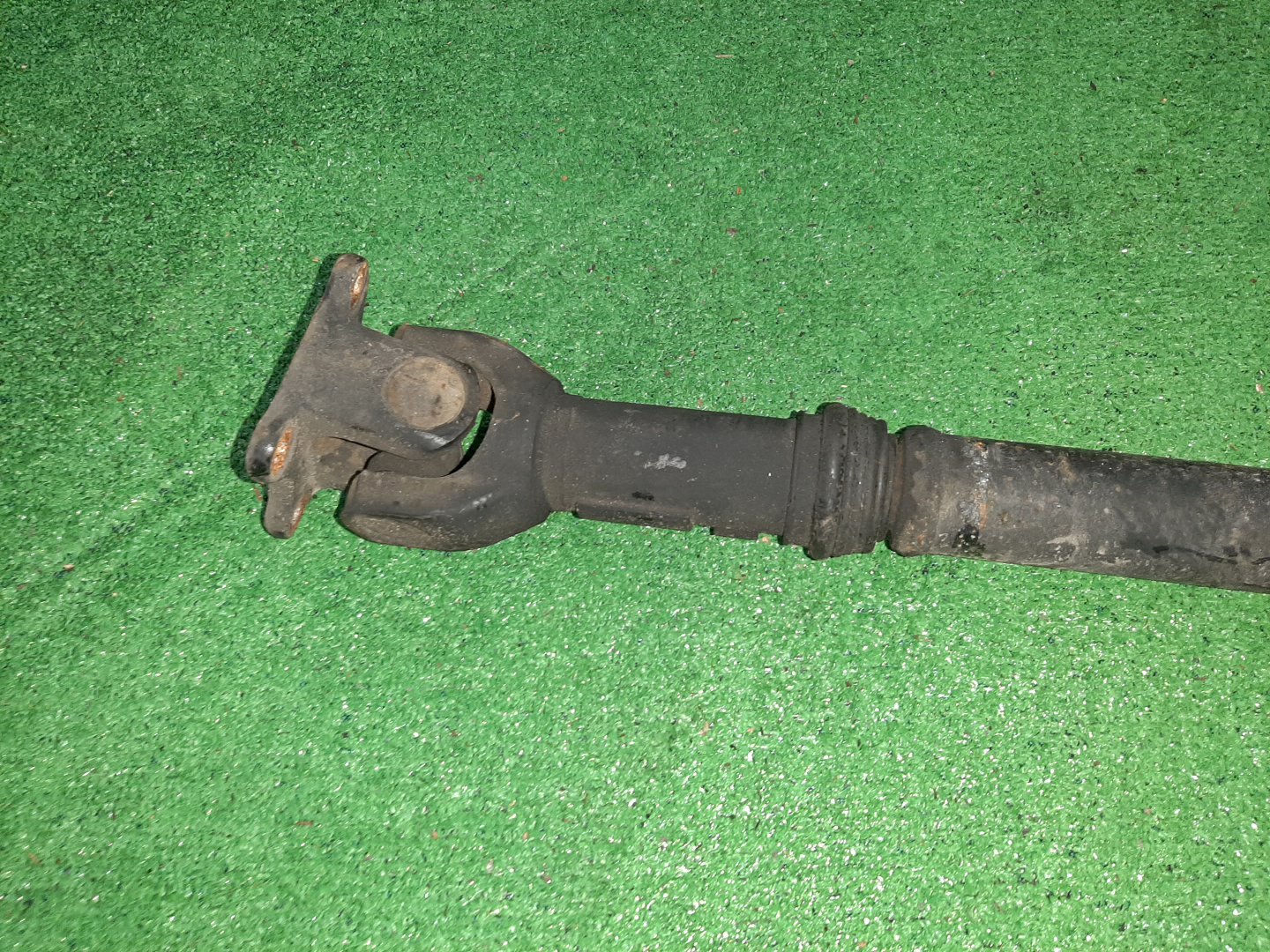 Кардан передний SUZUKI JIMNY JB23W K6A-T 1646 2 ракурс