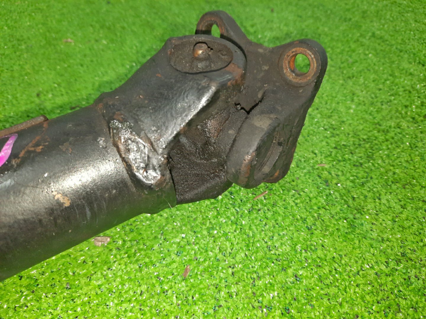 Кардан передний MITSUBISHI DELICA PD6W 6G72 1830 2 ракурс