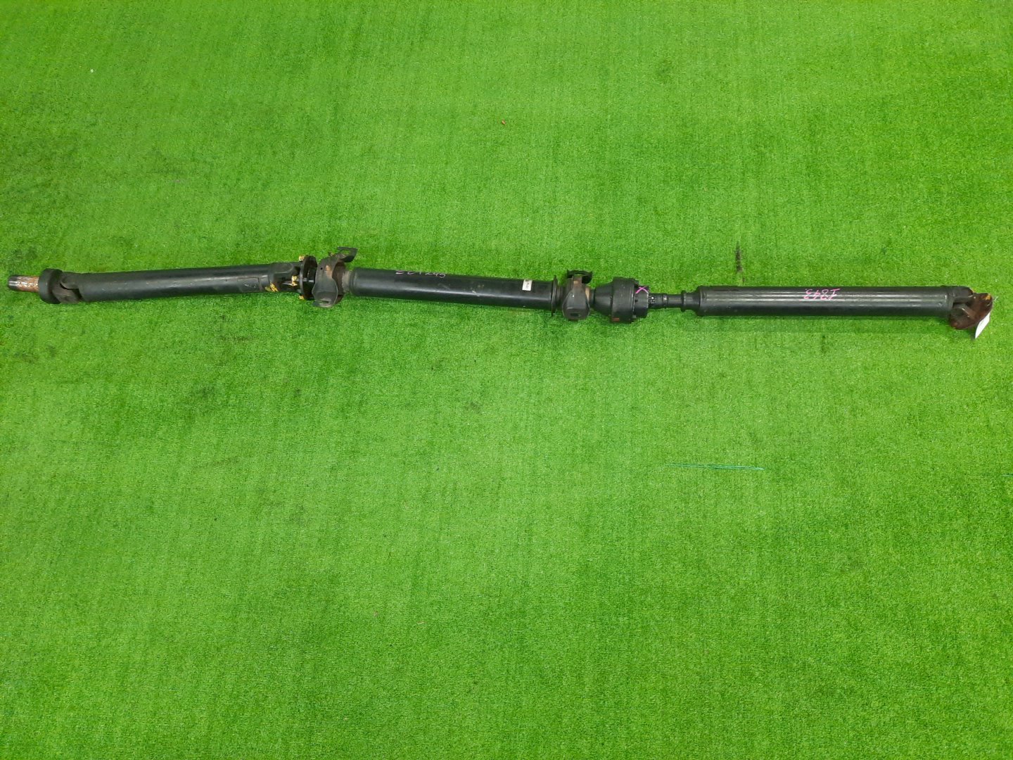 Кардан задний TOYOTA PREMIO ZZT245 1ZZ-FE 1843 1 ракурс