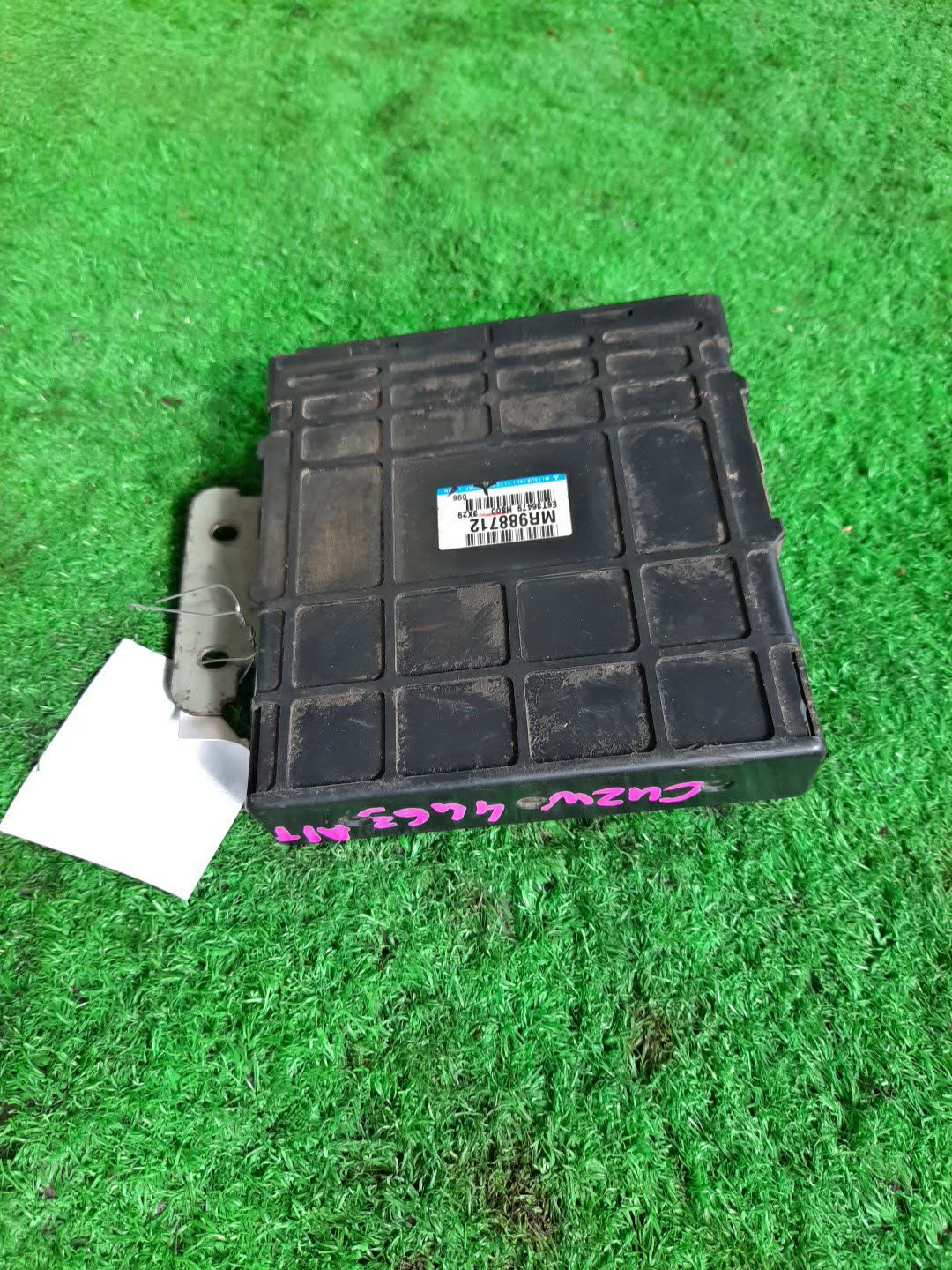  MITSUBISHI AIRTREK CU2W 4G63 MR988712 1 ракурс