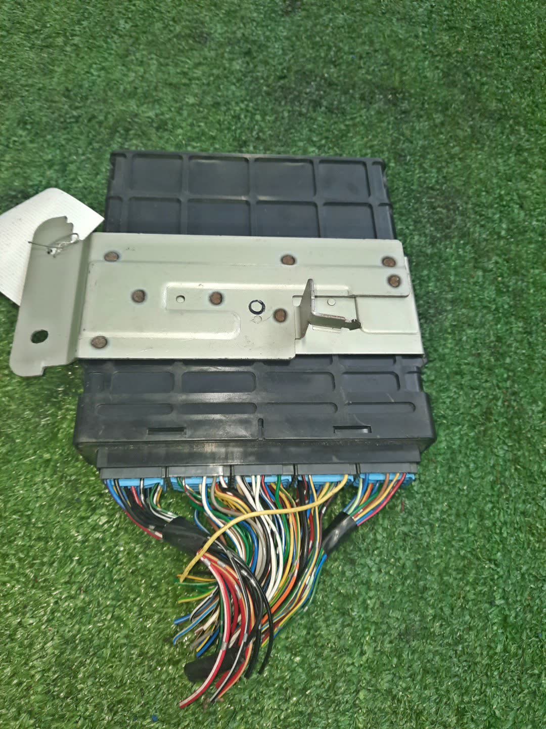  MITSUBISHI AIRTREK CU4W 4G64 MN122005 2 ракурс