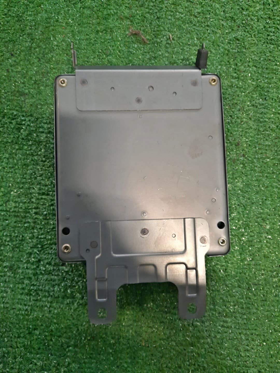  MITSUBISHI FTO DE3A 6A12 MD759132 3 ракурс