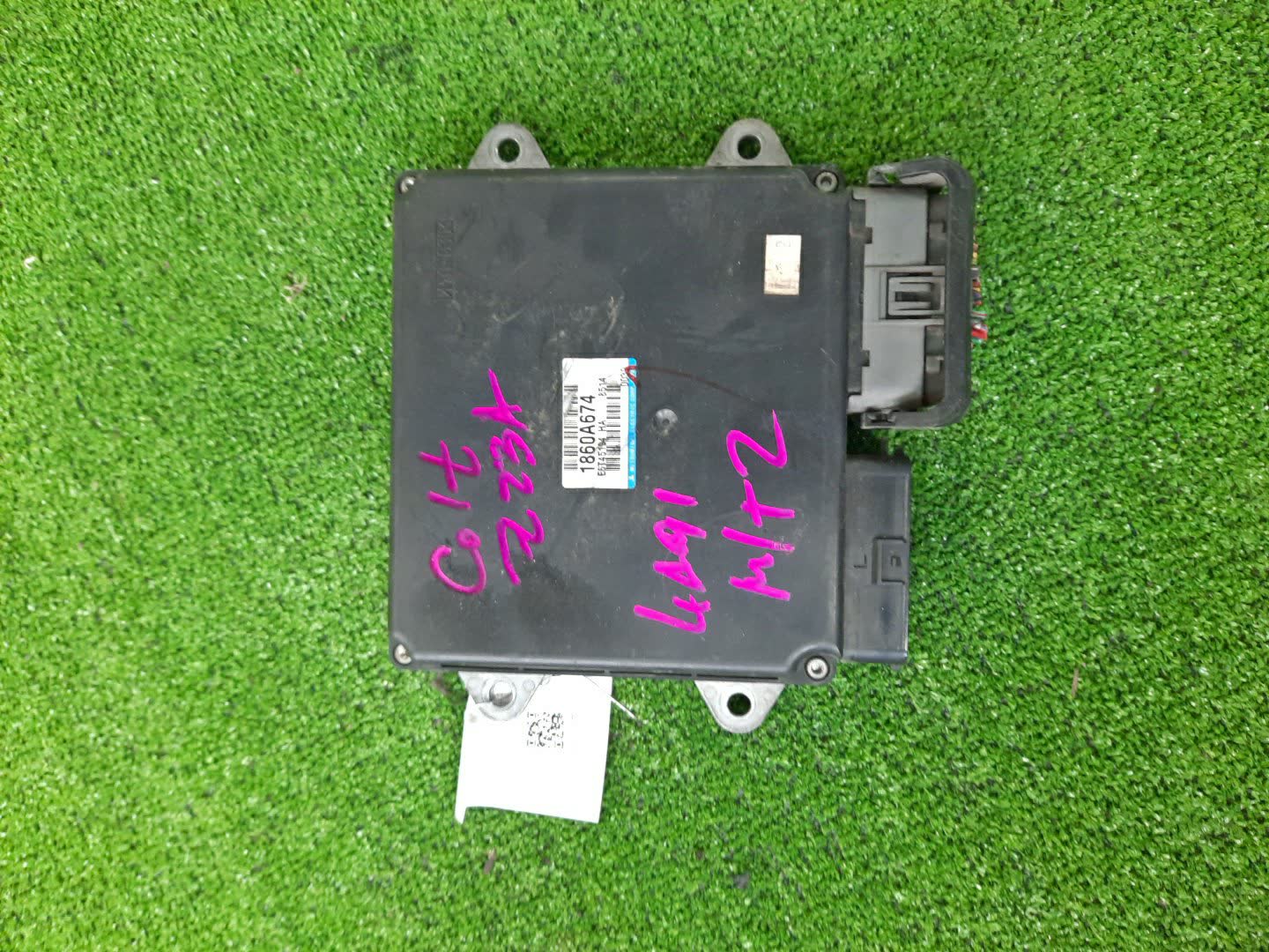  MITSUBISHI COLT Z23A 4A91 1860A674 1 ракурс