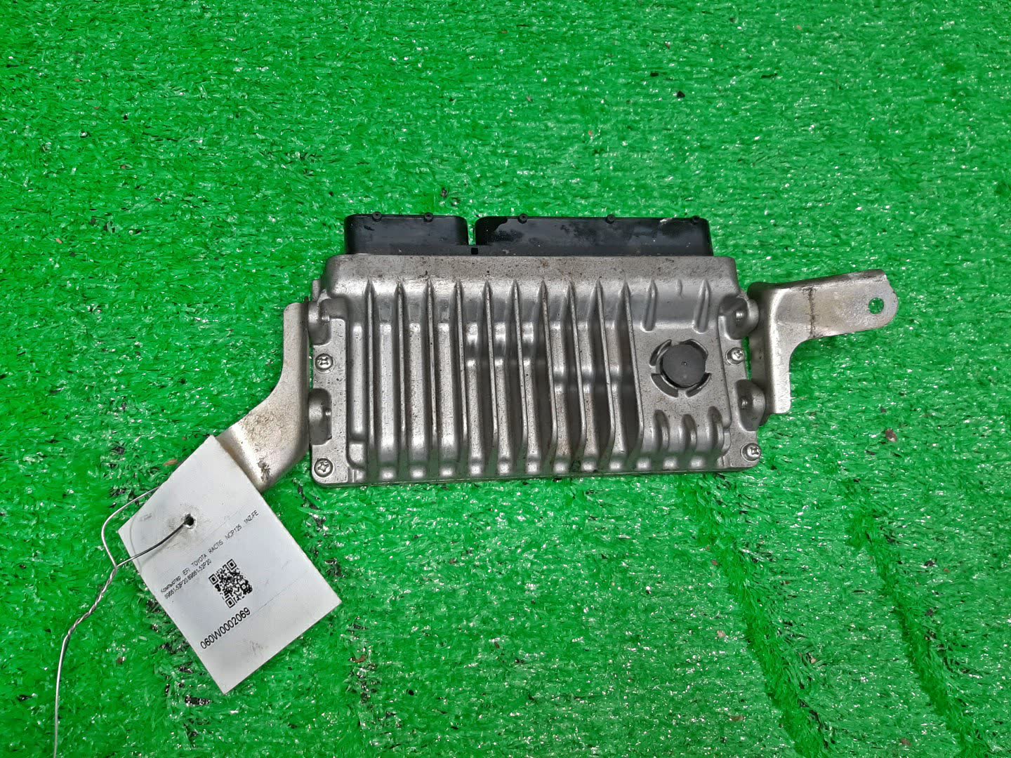  TOYOTA RACTIS NCP125 1NZ-FE 89661-52P20 1 ракурс