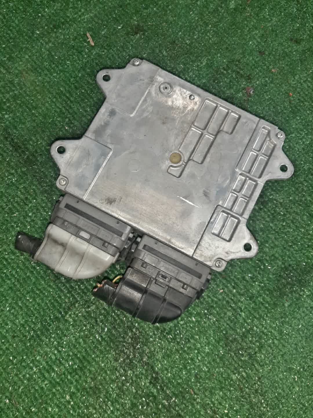  MITSUBISHI COLT Z27A 4G15 E6T45187 3 ракурс