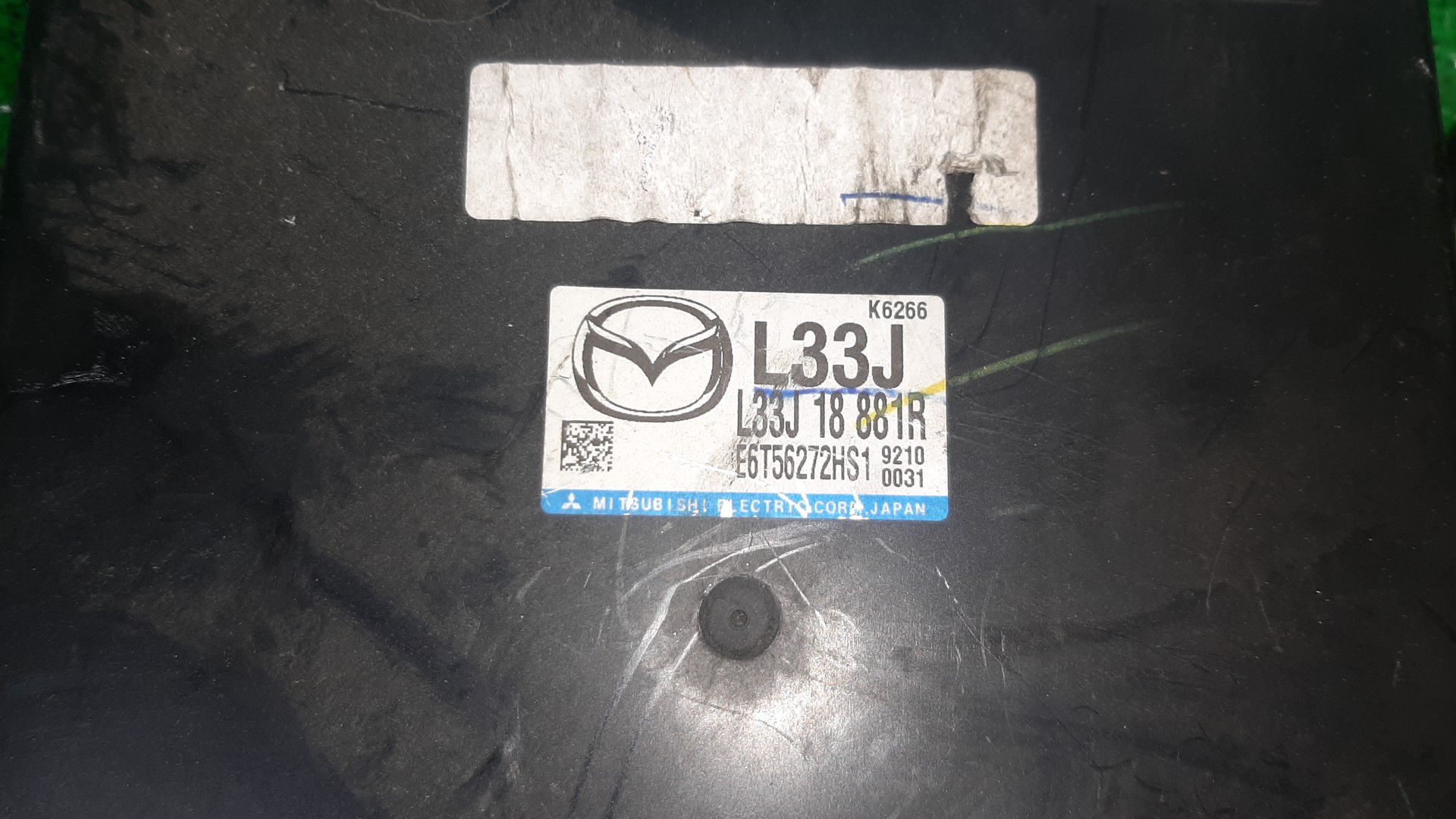  MAZDA MPV LY3P L3-VDT L33J-18-881R 2 ракурс