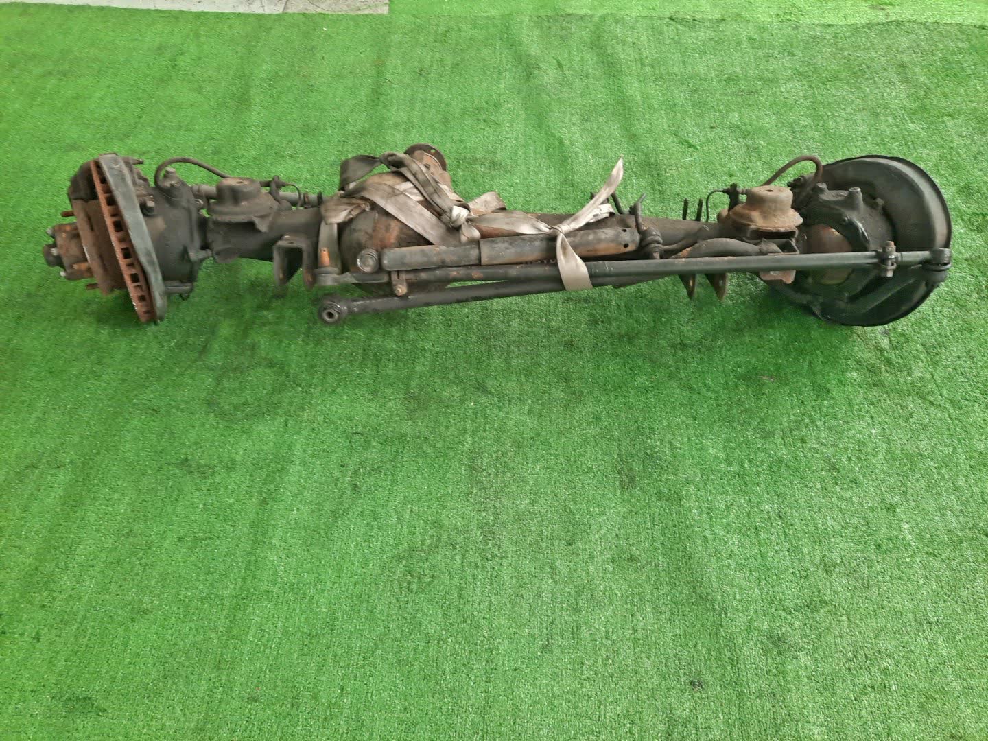 Мост передний TOYOTA LAND CRUISER HDJ81 1HD-T 2644 3 ракурс