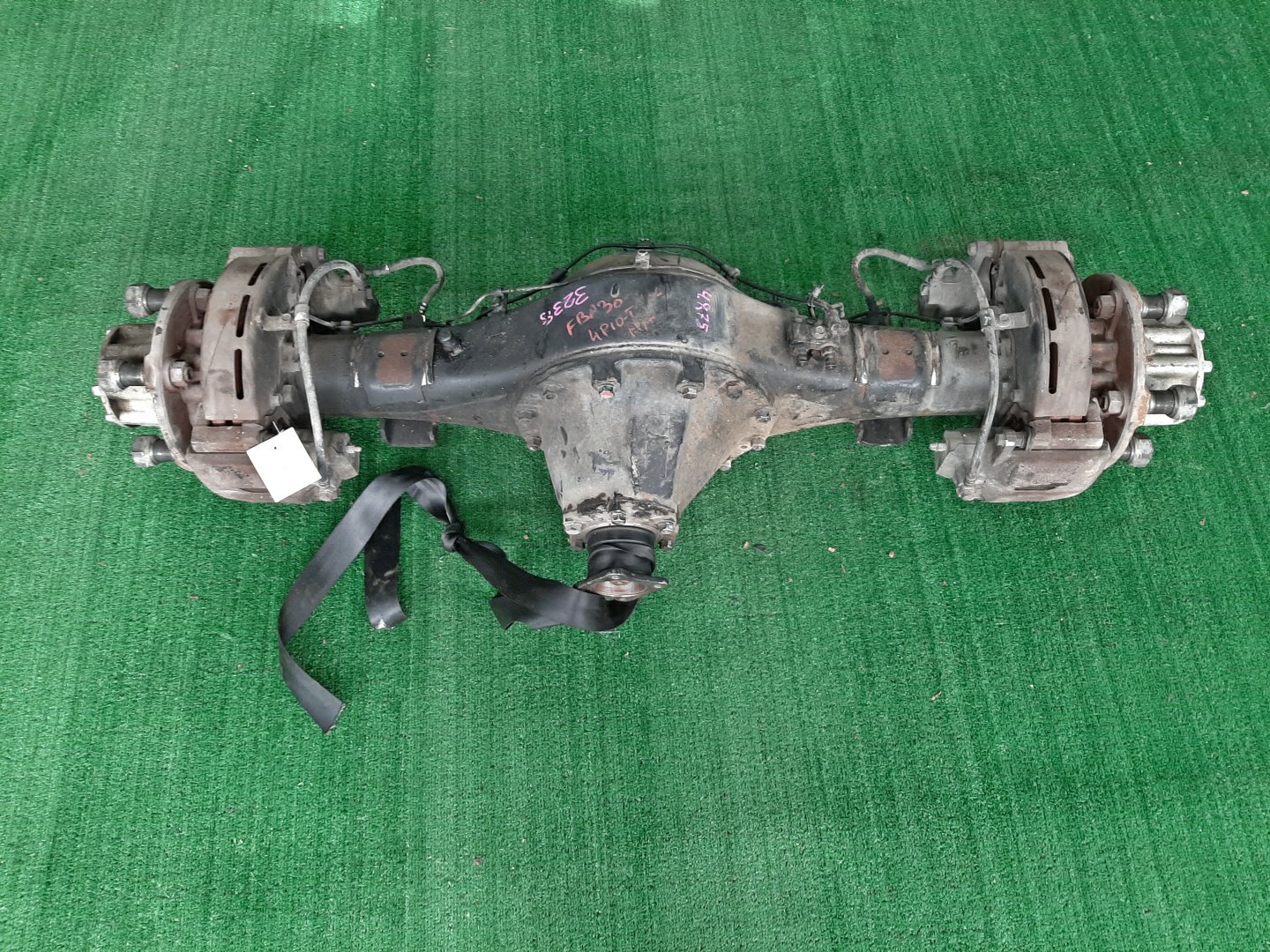 Мост задний MITSUBISHI FUSO CANTER FBA00 4P10 3238 1 ракурс