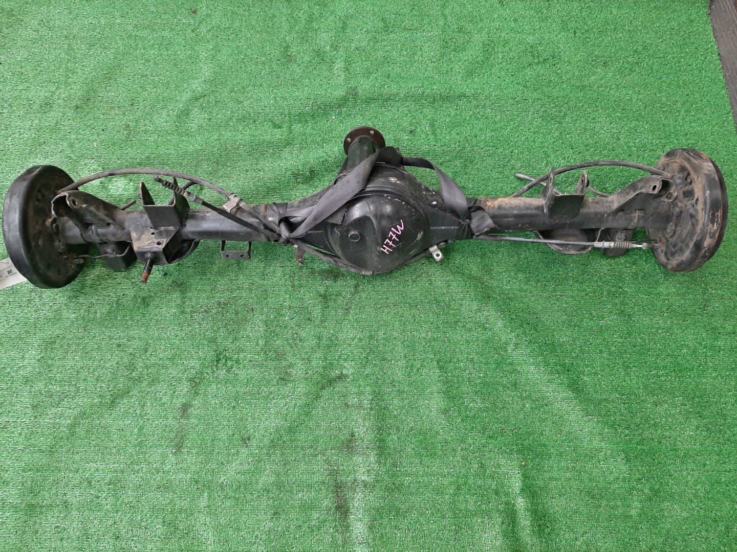 Мост задний MITSUBISHI PAJERO IO H77W 4G94 3365 4 ракурс