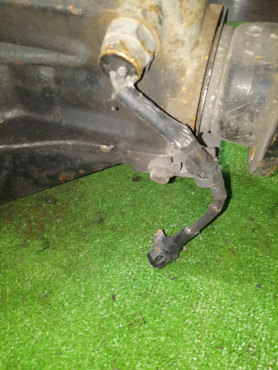 Редуктор передний TOYOTA DYNA XZU368 N04C XZU368-0001779 4 ракурс