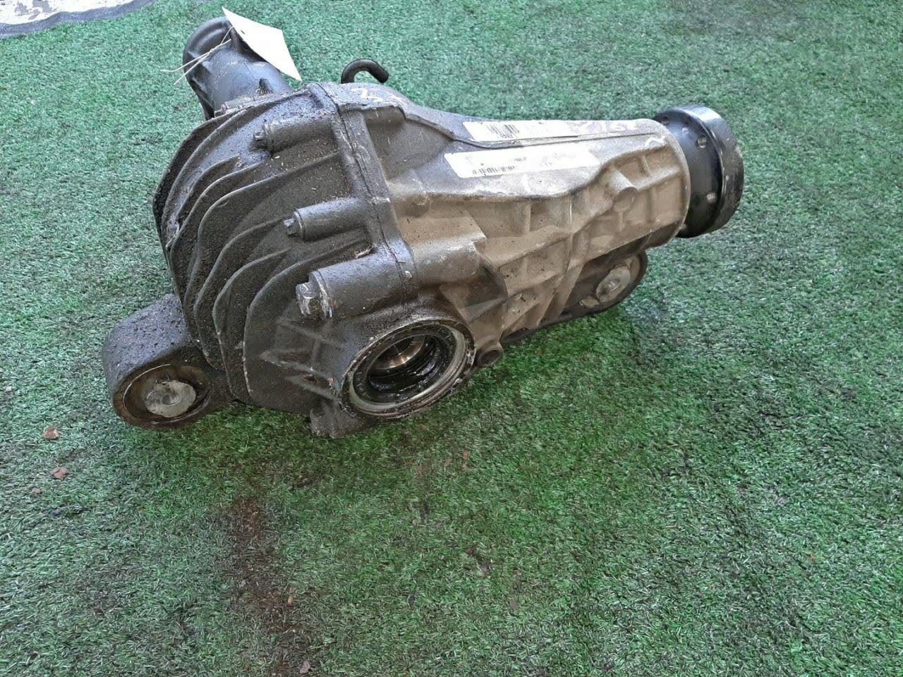 Редуктор передний MERCEDES-BENZ R-Class V251, W251, W251.022, V251.175, W251.075, W251.054, V251.154, V251.123, V251.165, V251.124, V251.172, W251.023, W251.065 M272.967 A1643302602 2 ракурс