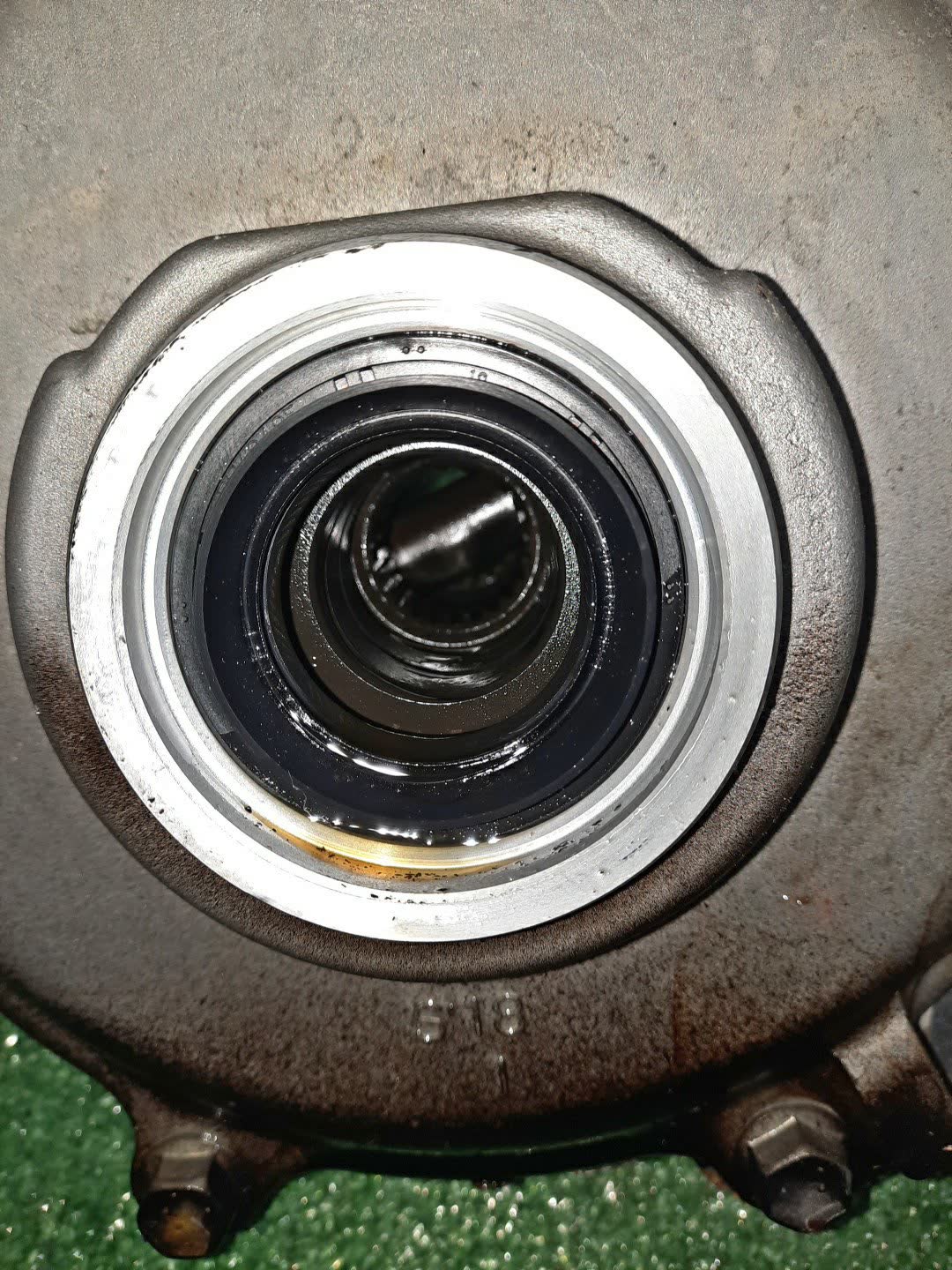 Редуктор передний TOYOTA CROWN GRS181 4GR-FSE 3185 3 ракурс Редуктор передний TOYOTA CROWN GRS181 4GR-FSE 3185 3 ракурс