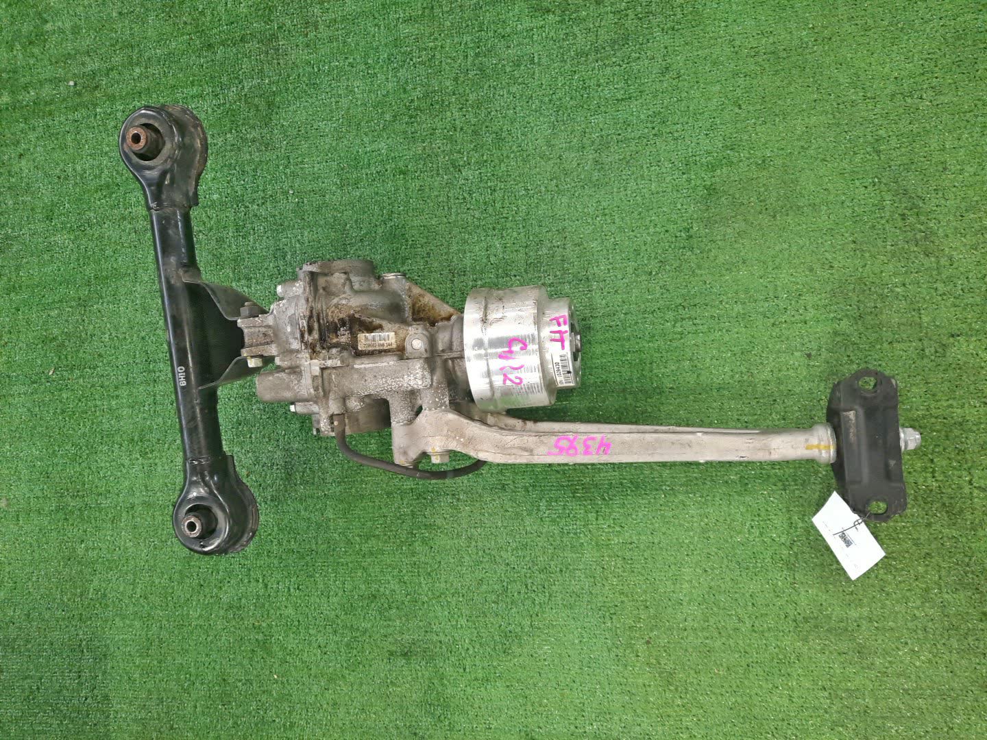 Редуктор задний HONDA FIT GR2 L13B 4395 1 ракурс