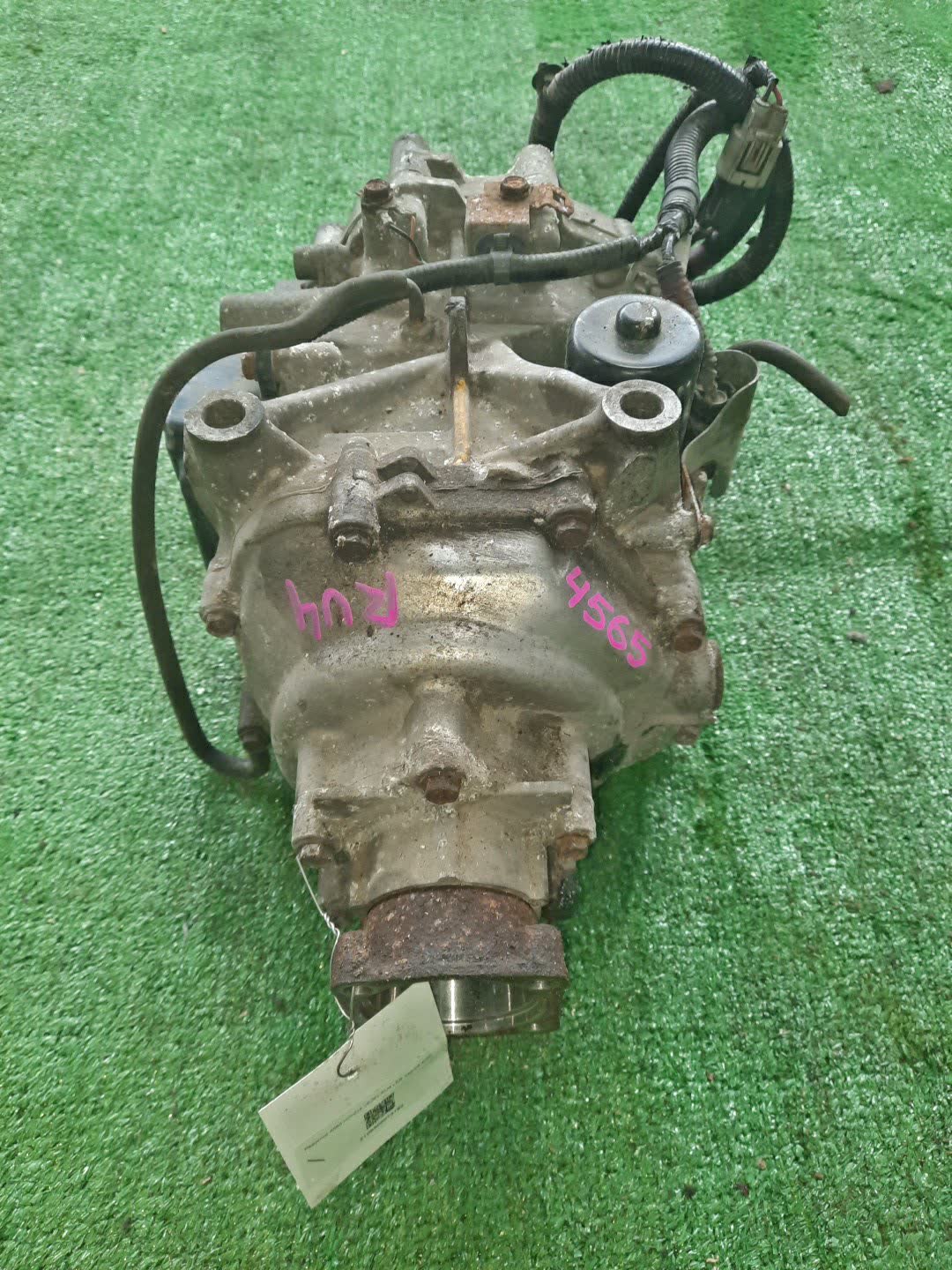 Редуктор задний HONDA VEZEL RU4 LEB 4565 1 ракурс