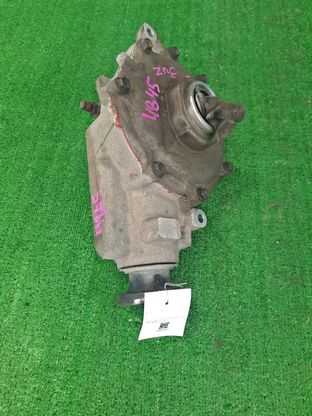 Редуктор передний TOYOTA CROWN MAJESTA UZS187 3UZ-FE 4845 1 ракурс