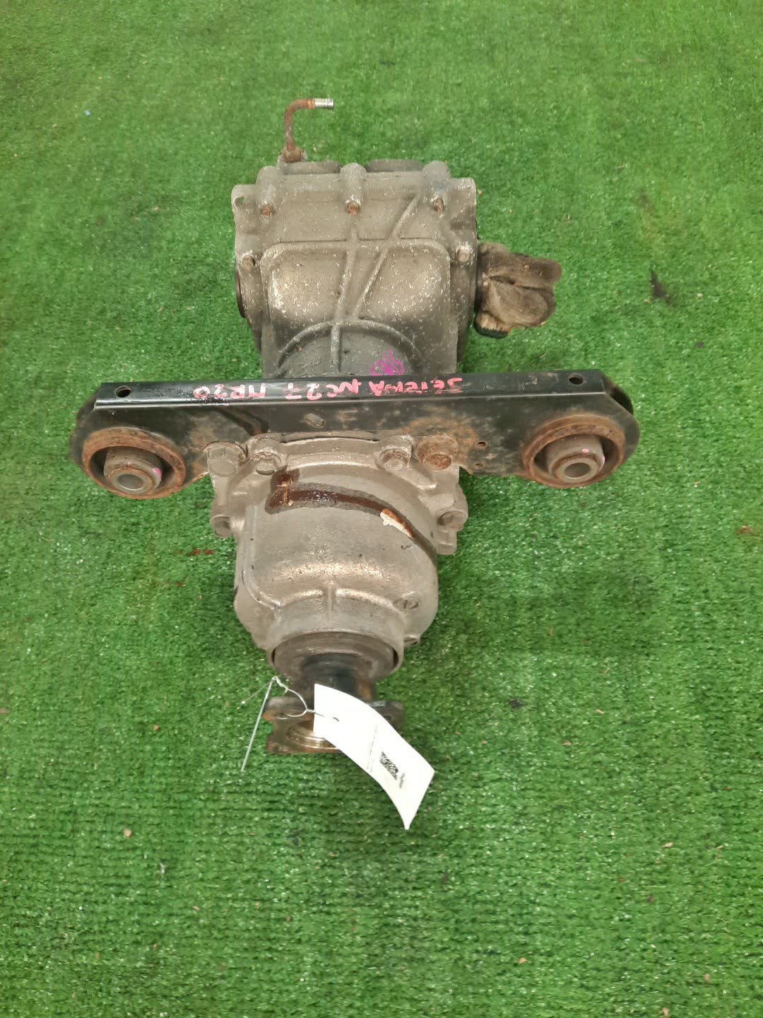 Редуктор задний NISSAN SERENA GNC27 MR20DD 5103 1 ракурс