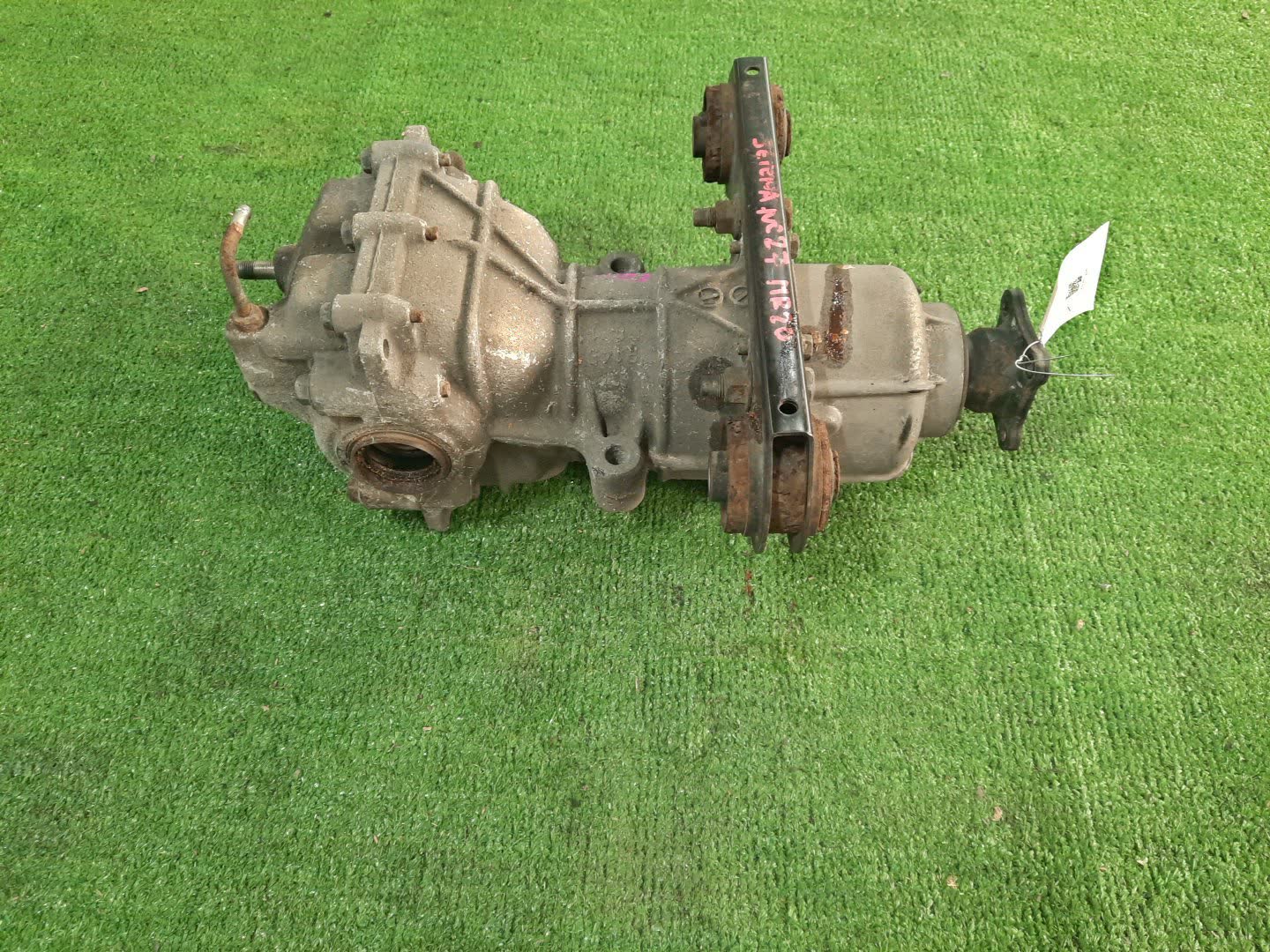 Редуктор задний NISSAN SERENA GNC27 MR20DD 5103 2 ракурс