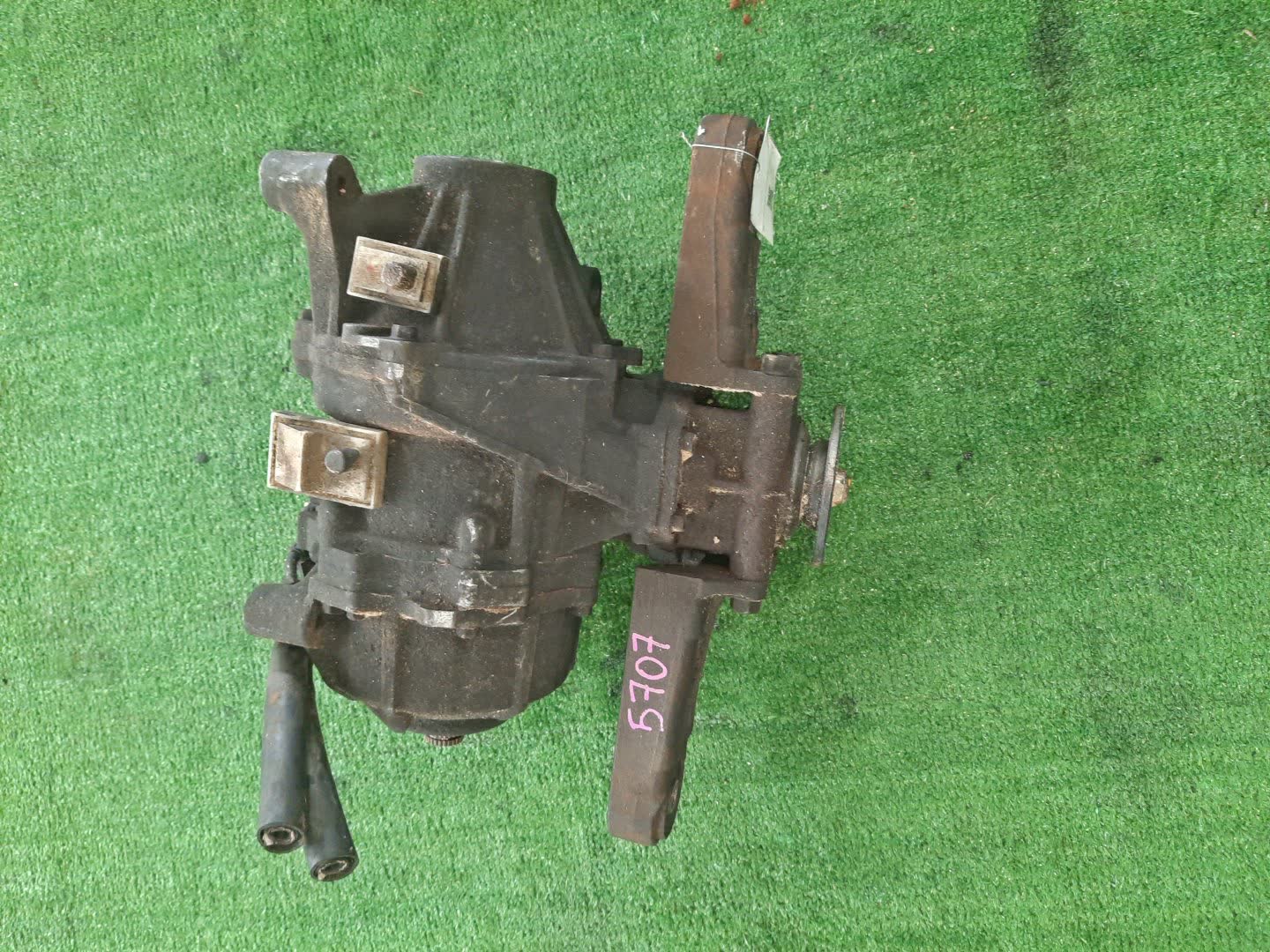 Редуктор задний MITSUBISHI GALANT EC5A 6A13 MR430996 1 ракурс