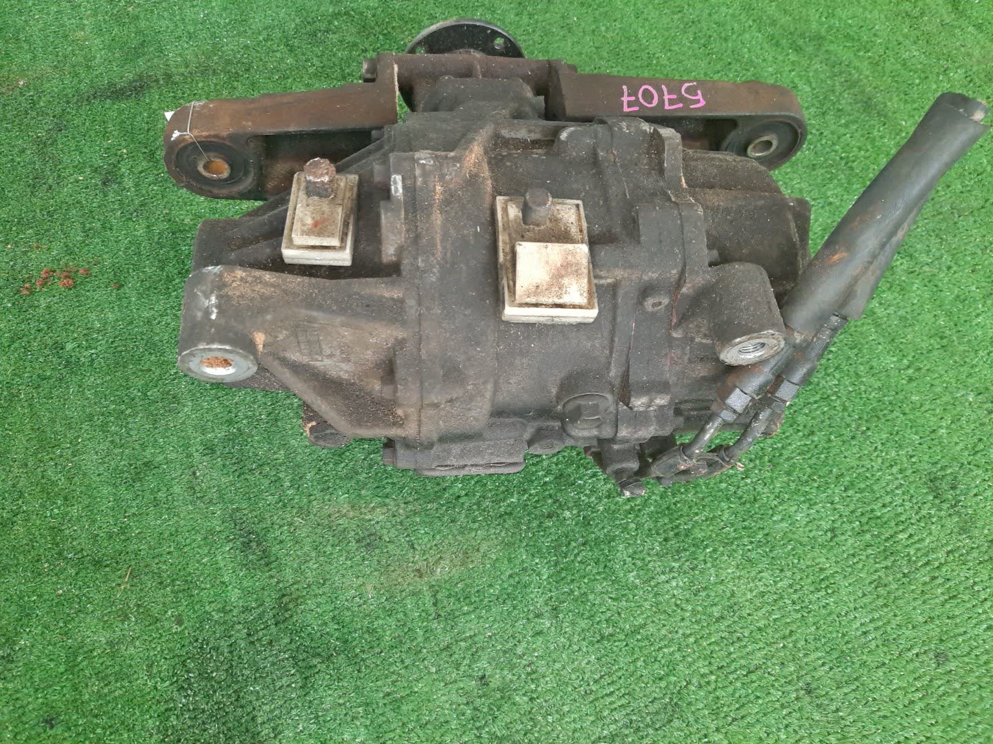 Редуктор задний MITSUBISHI GALANT EC5A 6A13 MR430996 2 ракурс