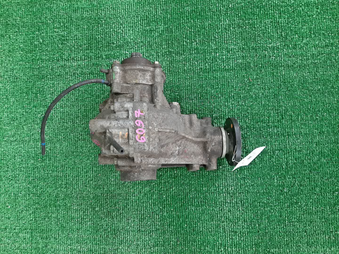 Редуктор передний DAIHATSU HIJET TRUCK, PIXIS TRUCK, SAMBAR TRUCK S510P, S510U, S510J KF 6097 1 ракурс