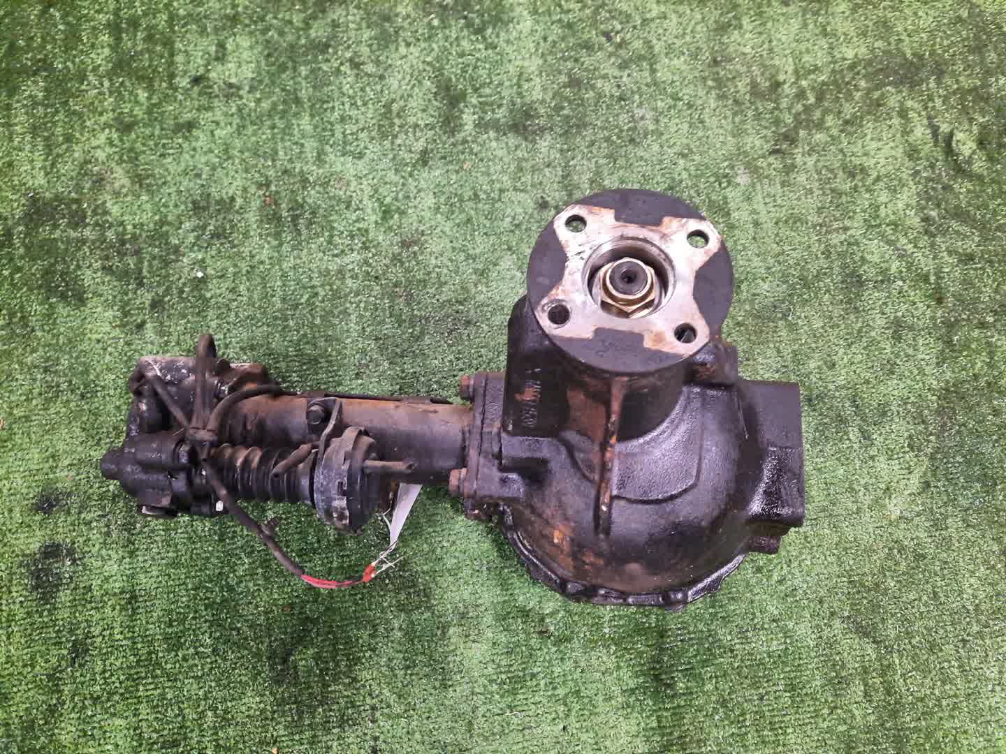 Редуктор передний MITSUBISHI PAJERO IO H66W 4G93 6160 4 ракурс