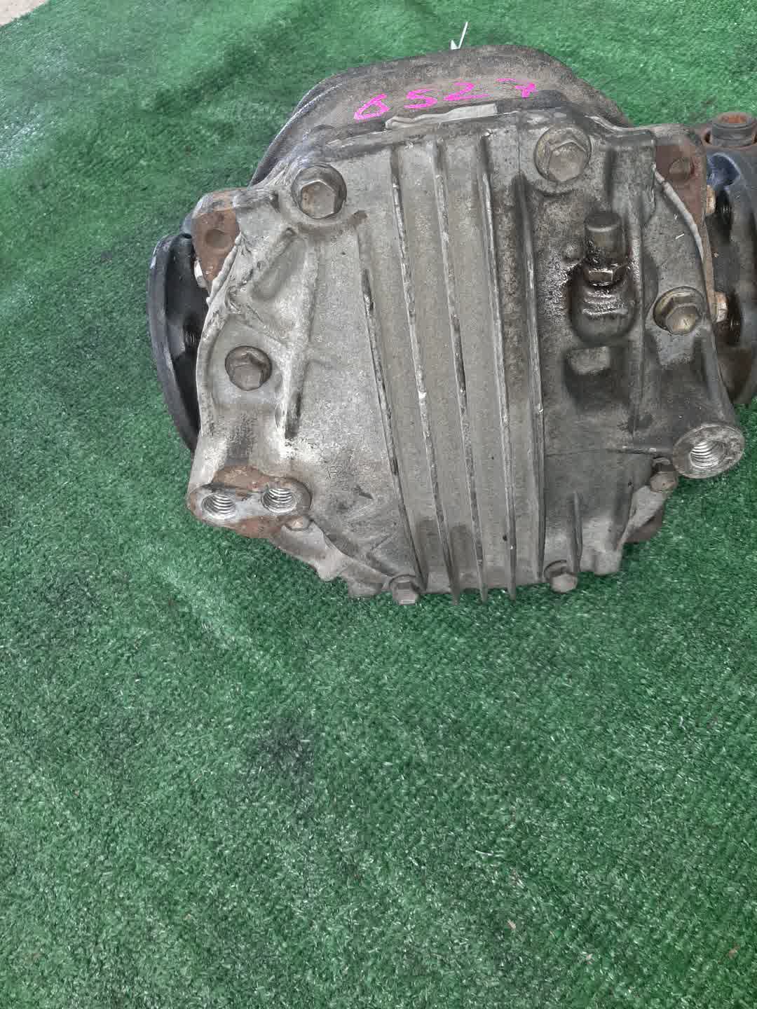 Редуктор задний TOYOTA CROWN MAJESTA UZS171 1UZ-FE 6526 3 ракурс