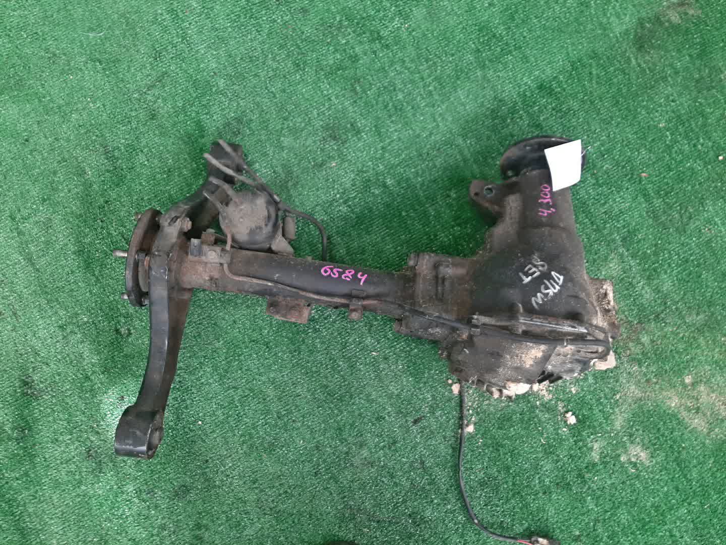 Редуктор передний MITSUBISHI PAJERO V75W, V65W 6G74 6584 1 ракурс