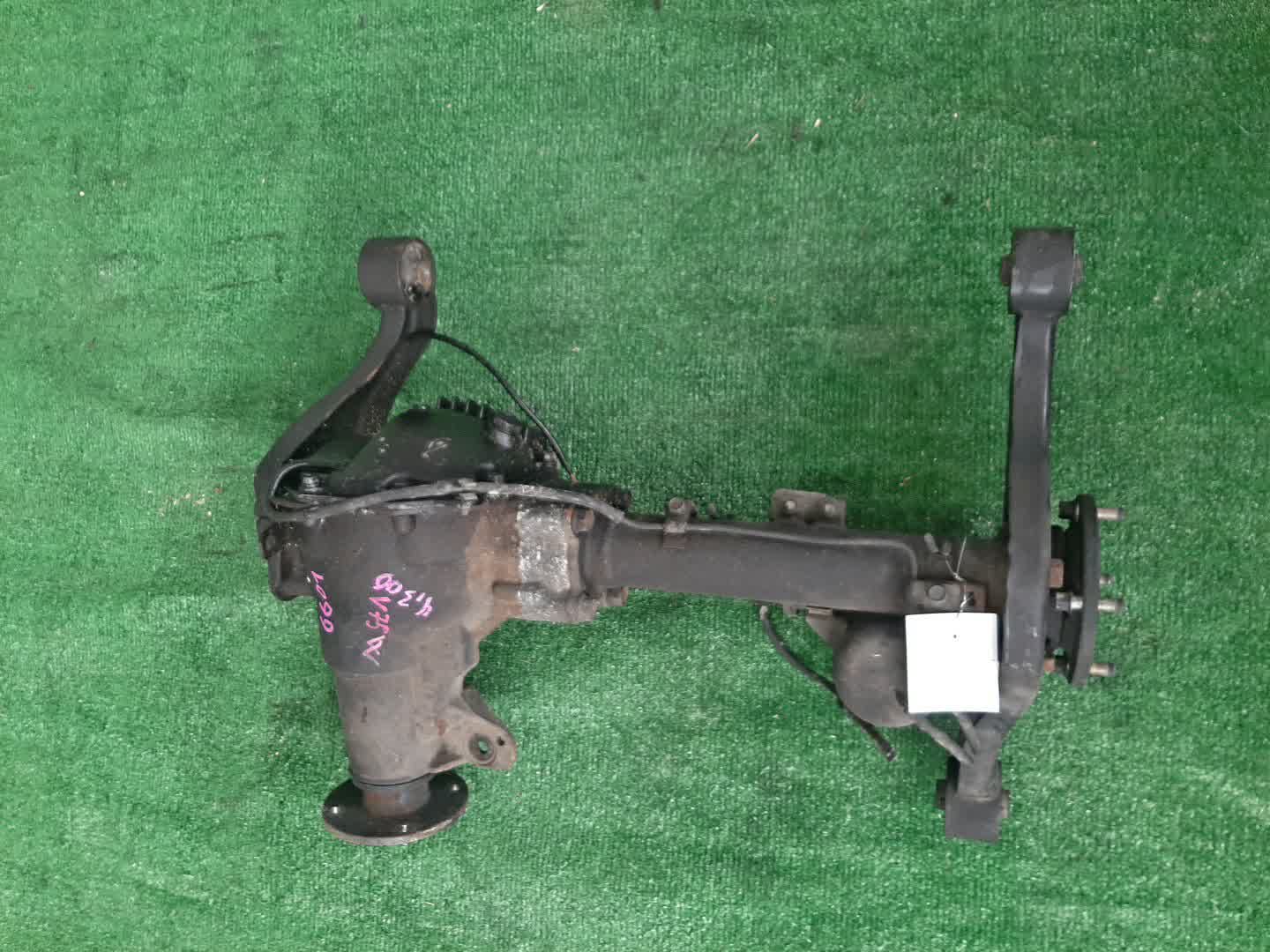 Редуктор передний MITSUBISHI PAJERO V75W, V65W 6G74 6601 1 ракурс
