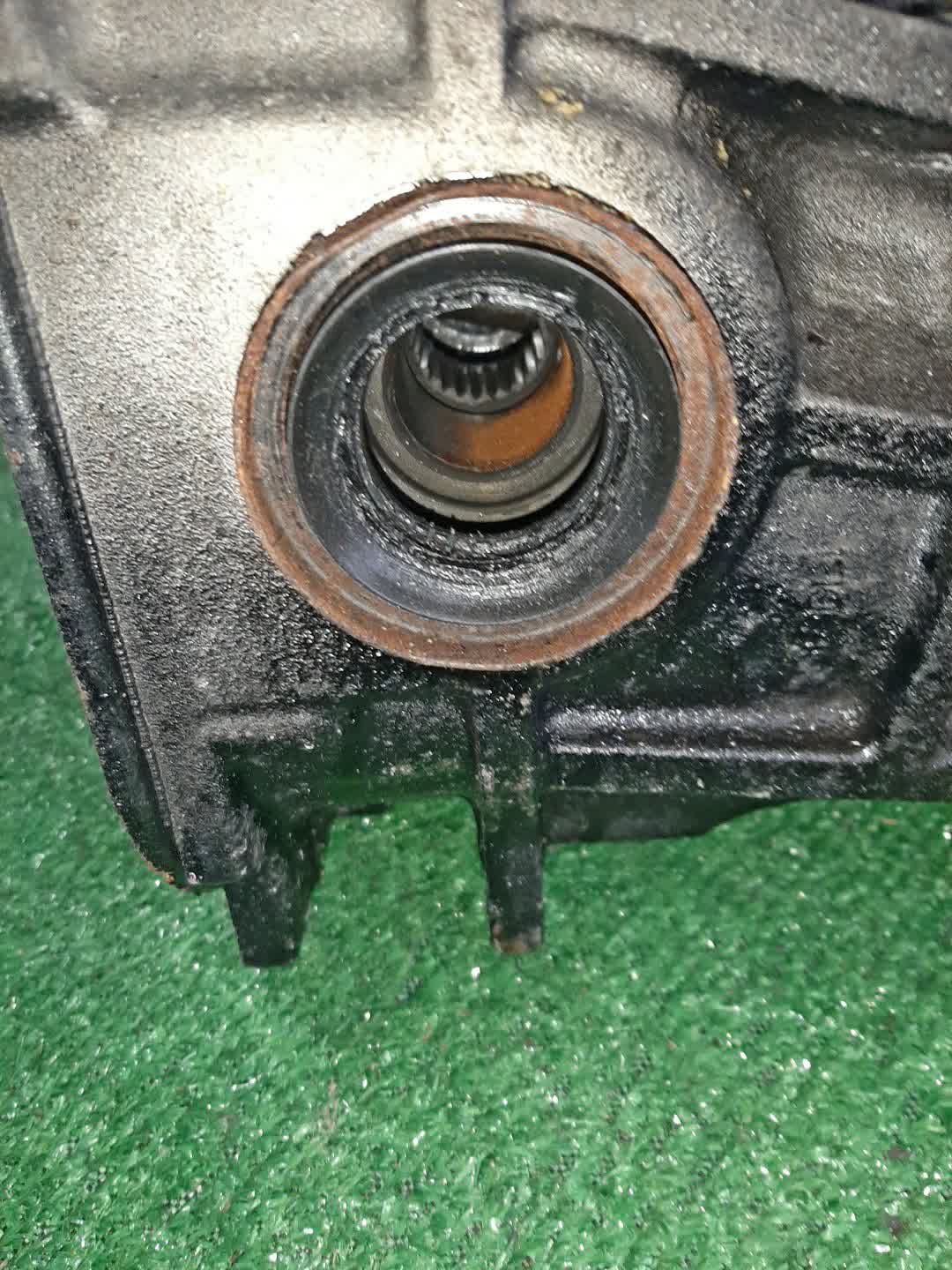 Редуктор задний MAZDA AXELA BLEAP LF-VE 6613 3 ракурс