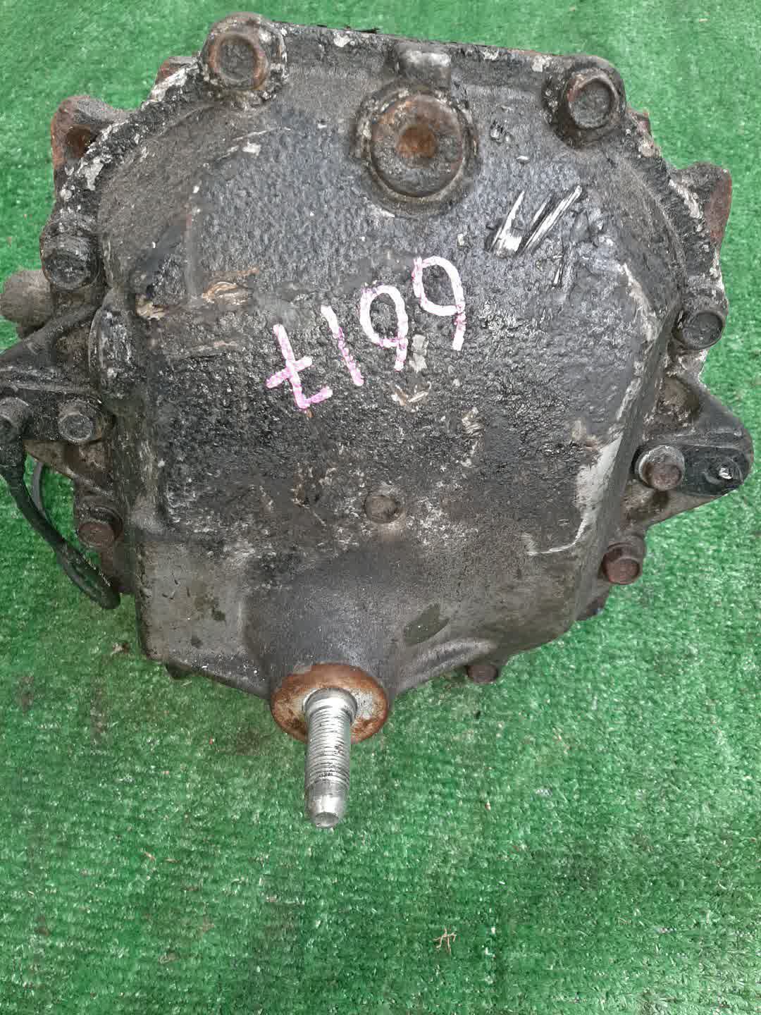 Редуктор задний NISSAN FUGA KNY51 VQ37VHR 6617 2 ракурс Редуктор задний NISSAN FUGA KNY51 VQ37VHR 6617 2 ракурс