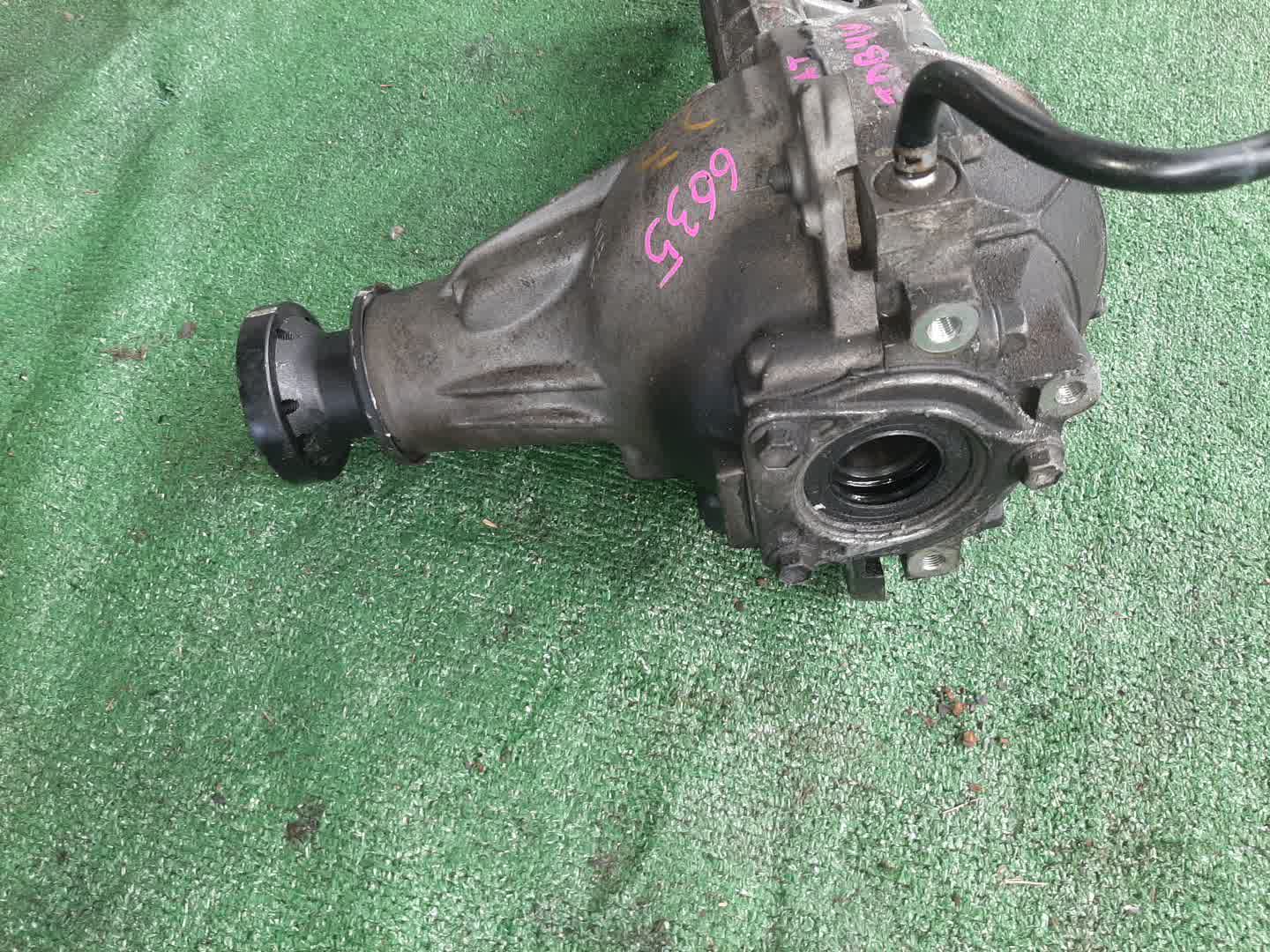 Редуктор передний SUZUKI ESCUDO TDB4W N32A 6635 4 ракурс