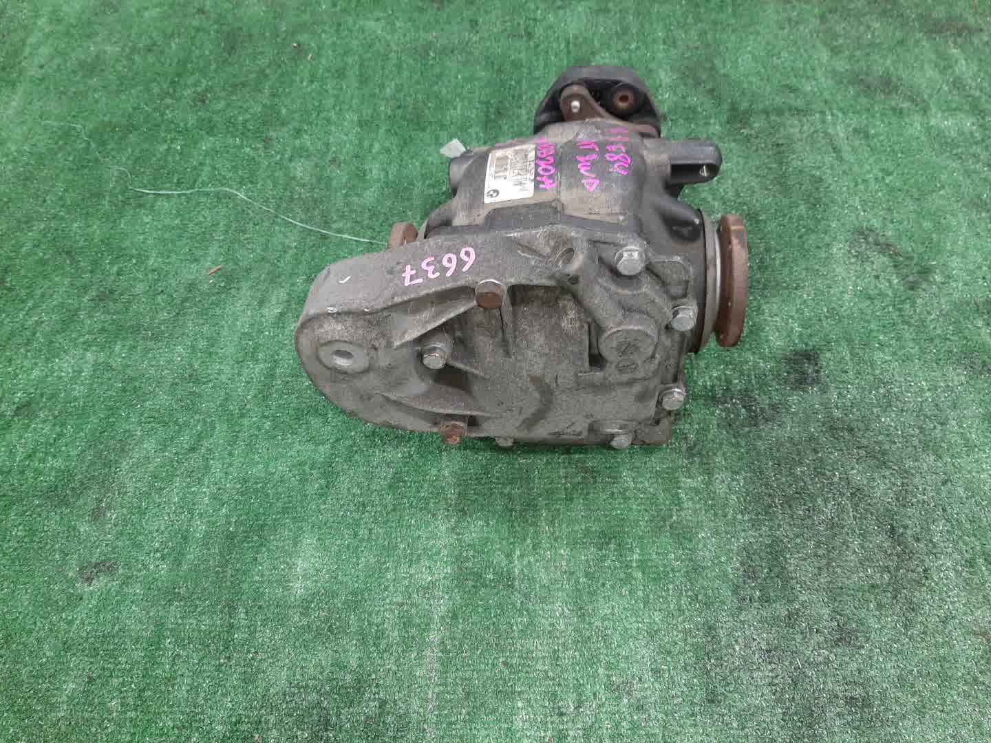 Редуктор задний BMW X1 E84 N20B20A 7611129 3 ракурс